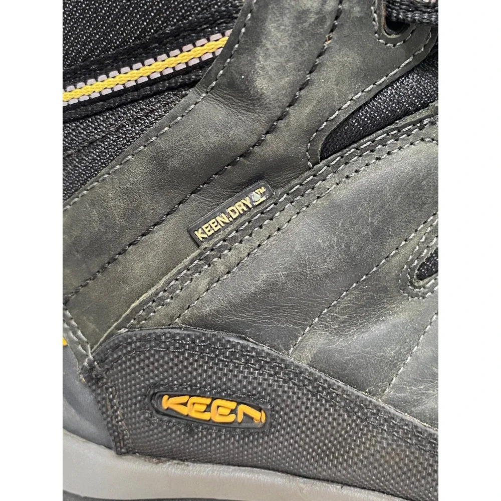 KEEN Summit County Men's 9 Winter Hiking Boots Waterproof Insulated Black